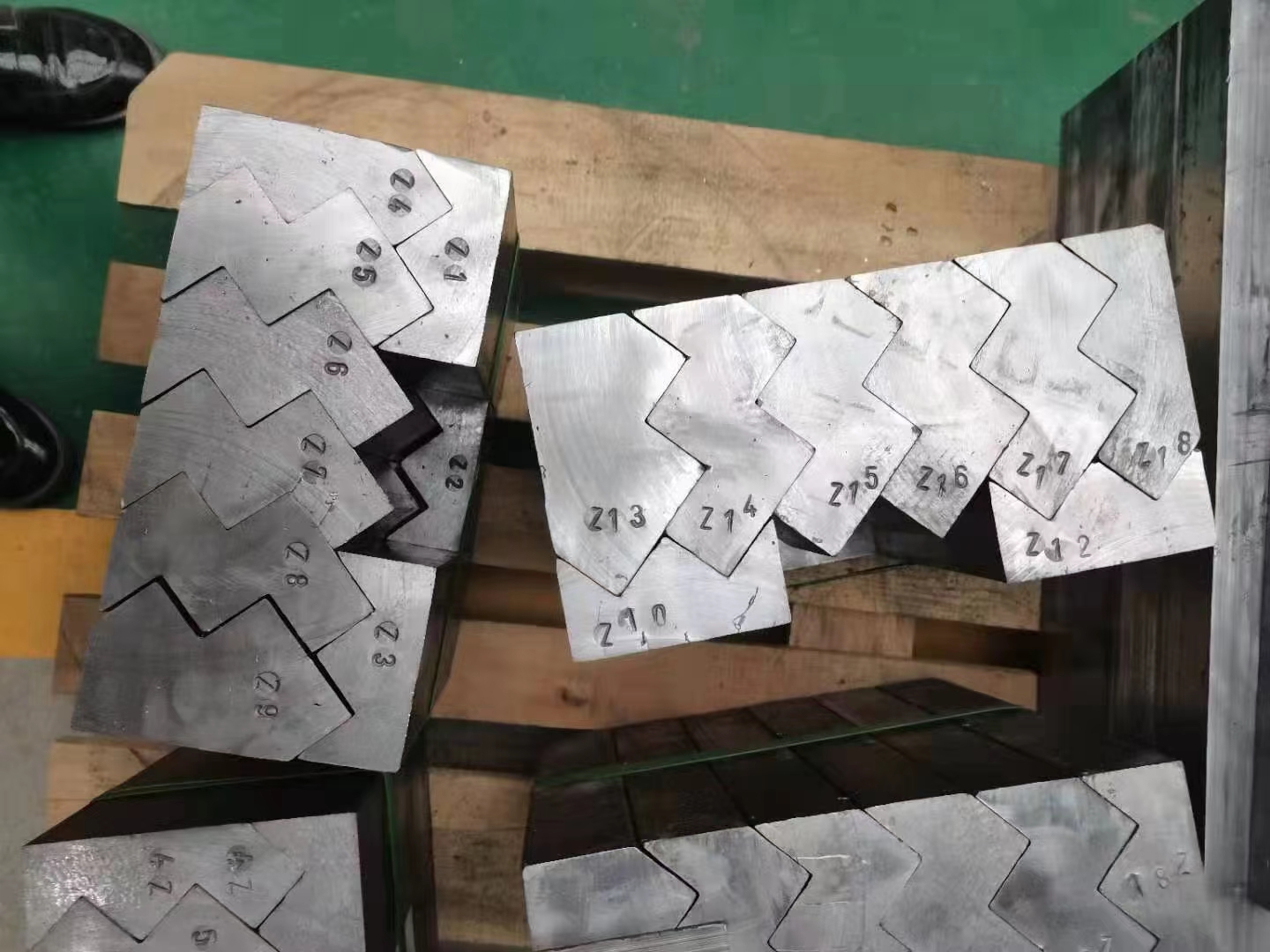 阿坝工业配重铅块